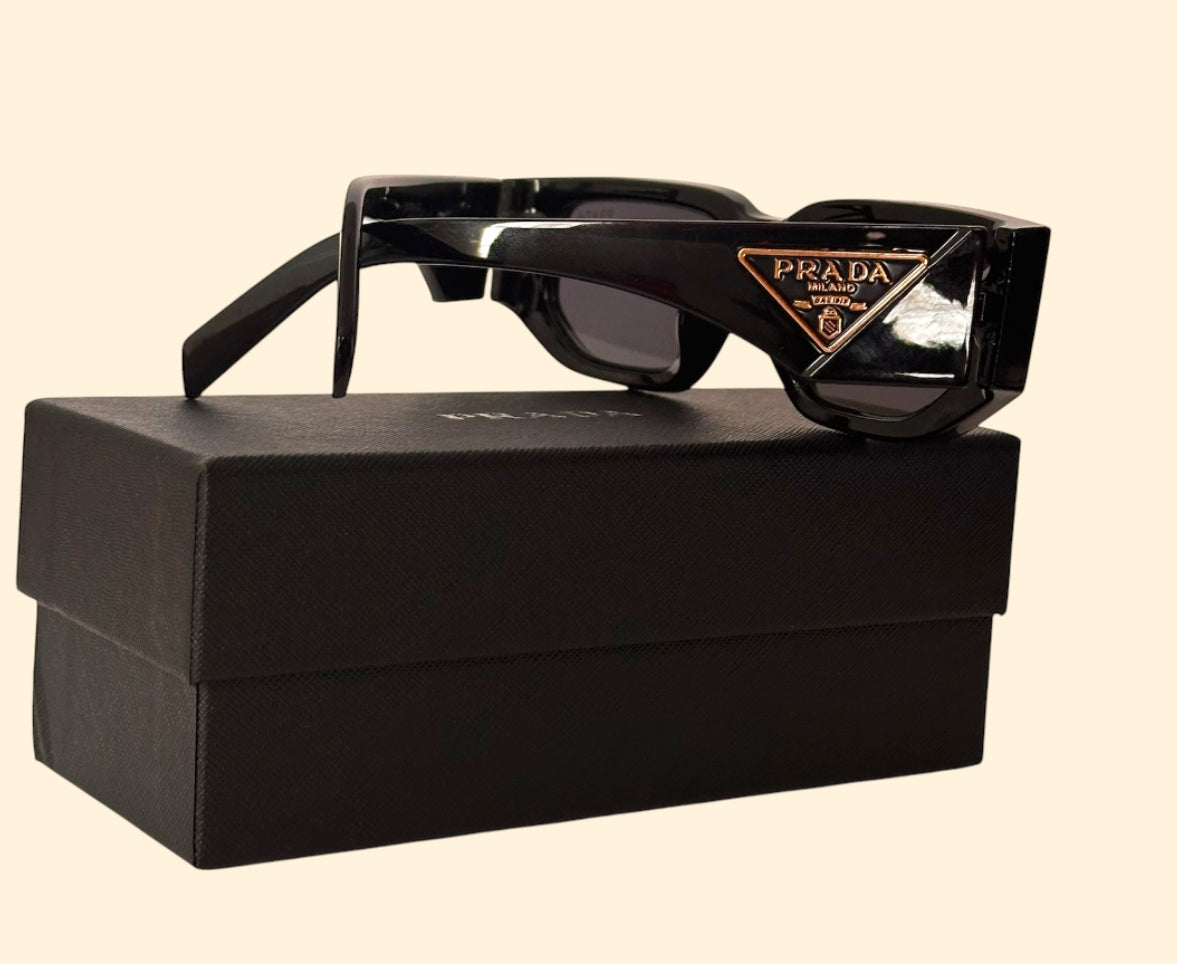 Prada Women  PR17WS Sunglasses 49 mm - Black Frame & Lens